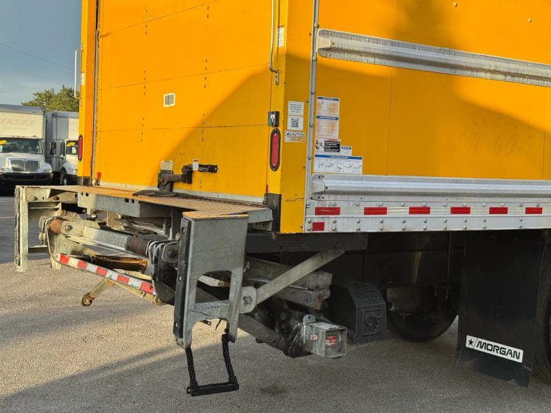 2020 International MV607 image 12