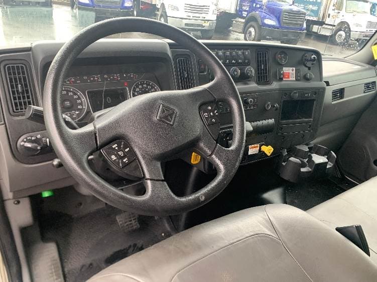 2022 International MV607 Box Truck - 220HP, 6 Speed Automatic, Roll up Door image 17