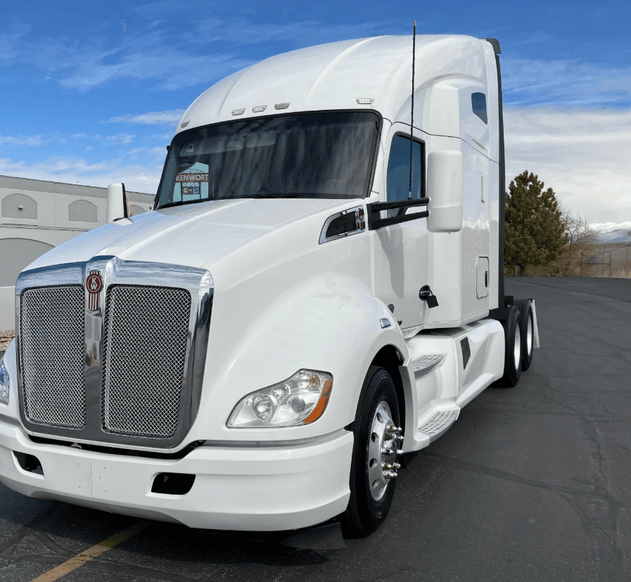 2020 Kenworth T680 image 2