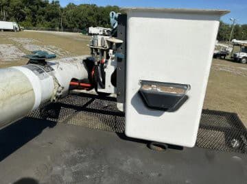 2016 Freightliner M2-106 image 13