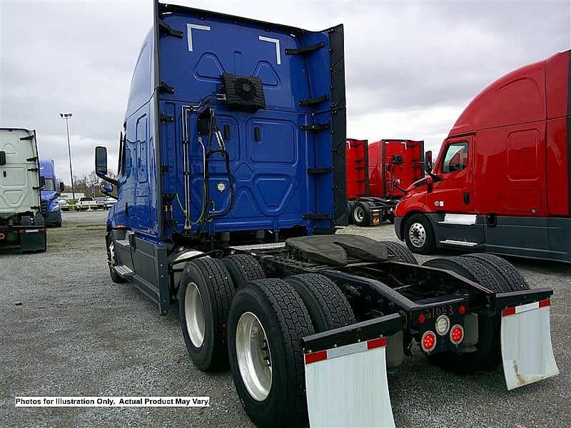 2022 FREIGHTLINER CASCADIA 126 image 4