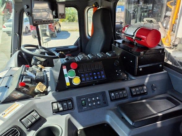 2025 Kenworth TF20 image 15