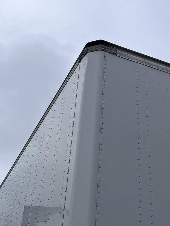 2018 Stoughton 53 ft T/A image 5