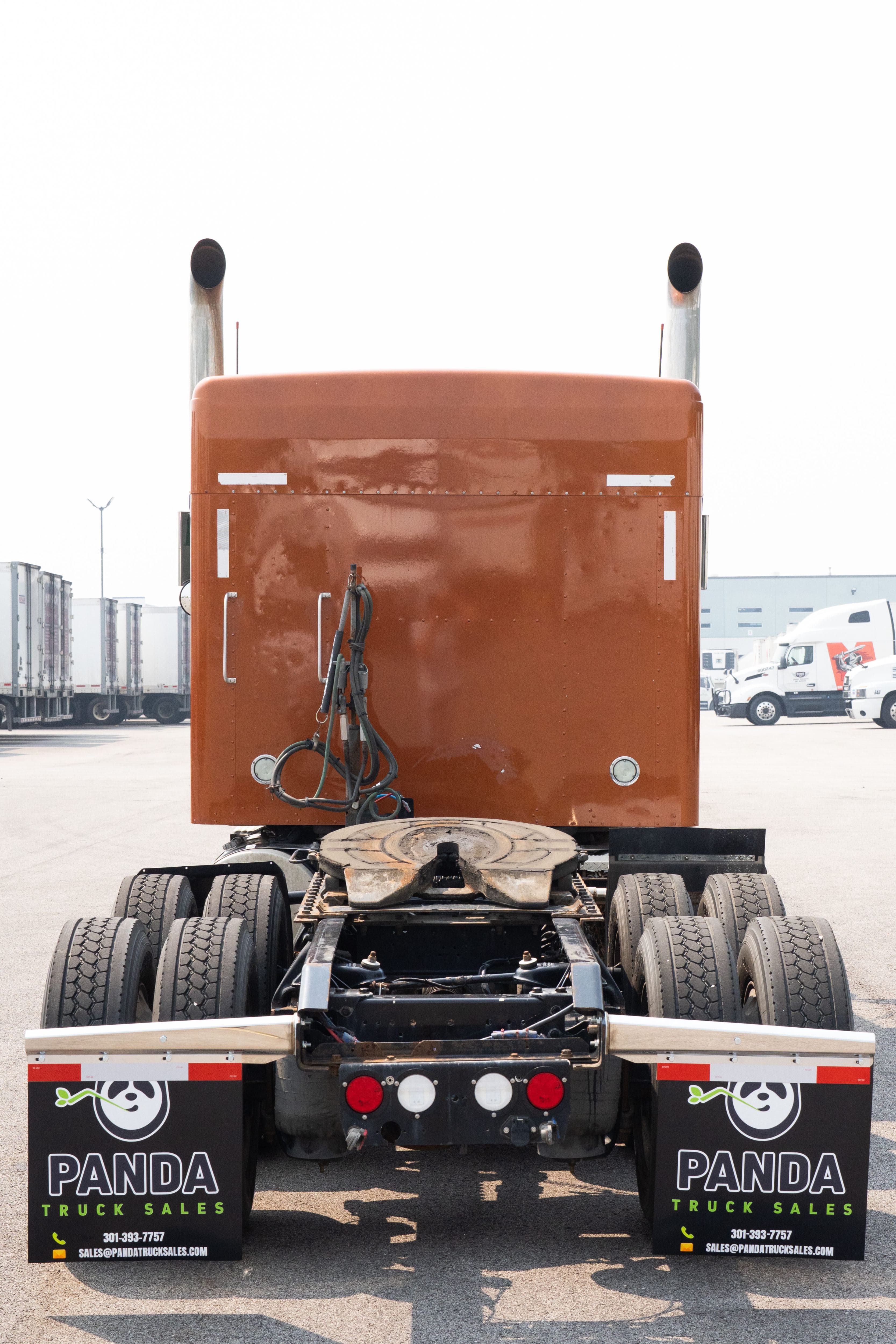 2020 Kenworth W9 Series image 8