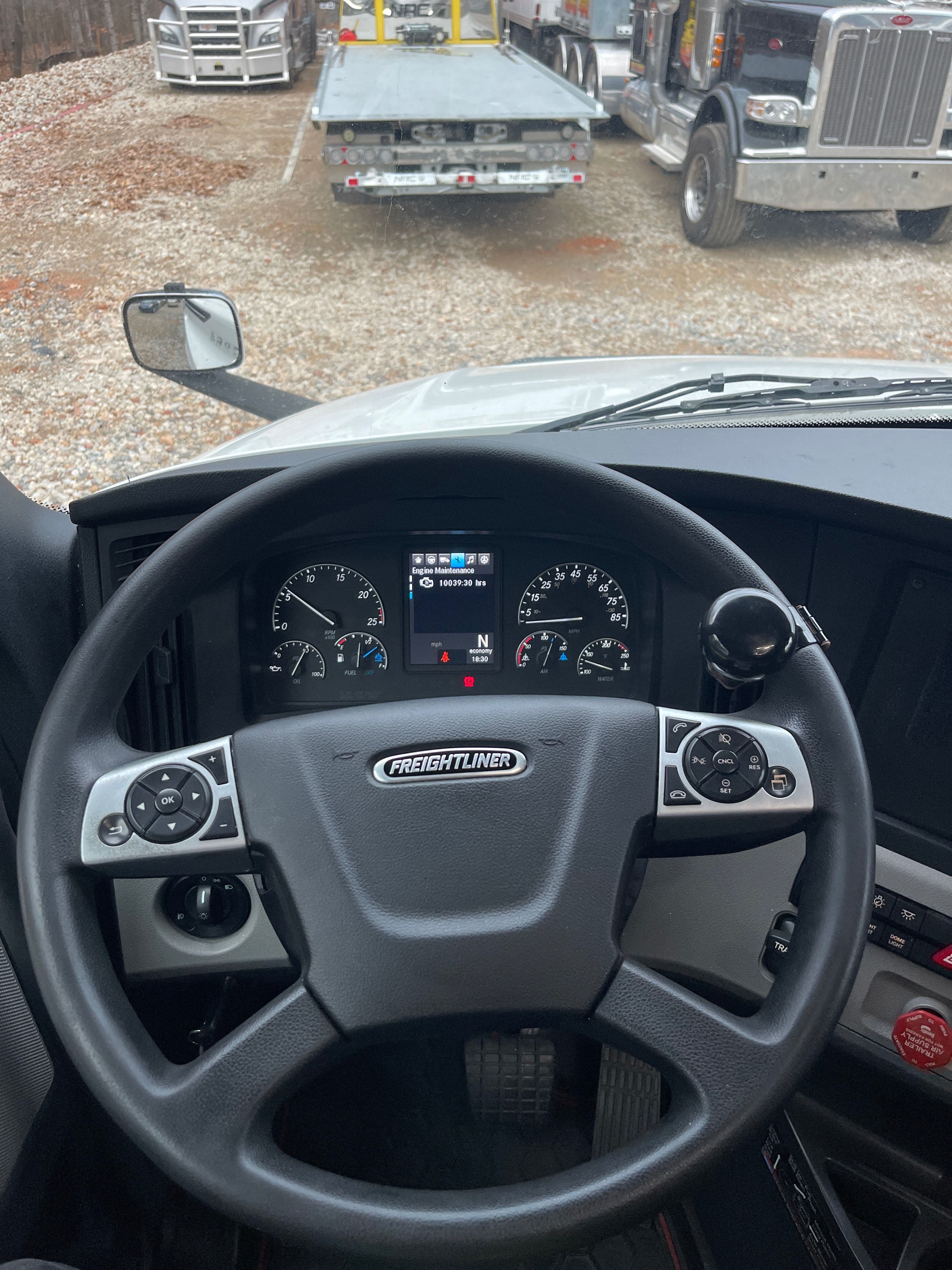 2022 Freightliner Cascadia image 20