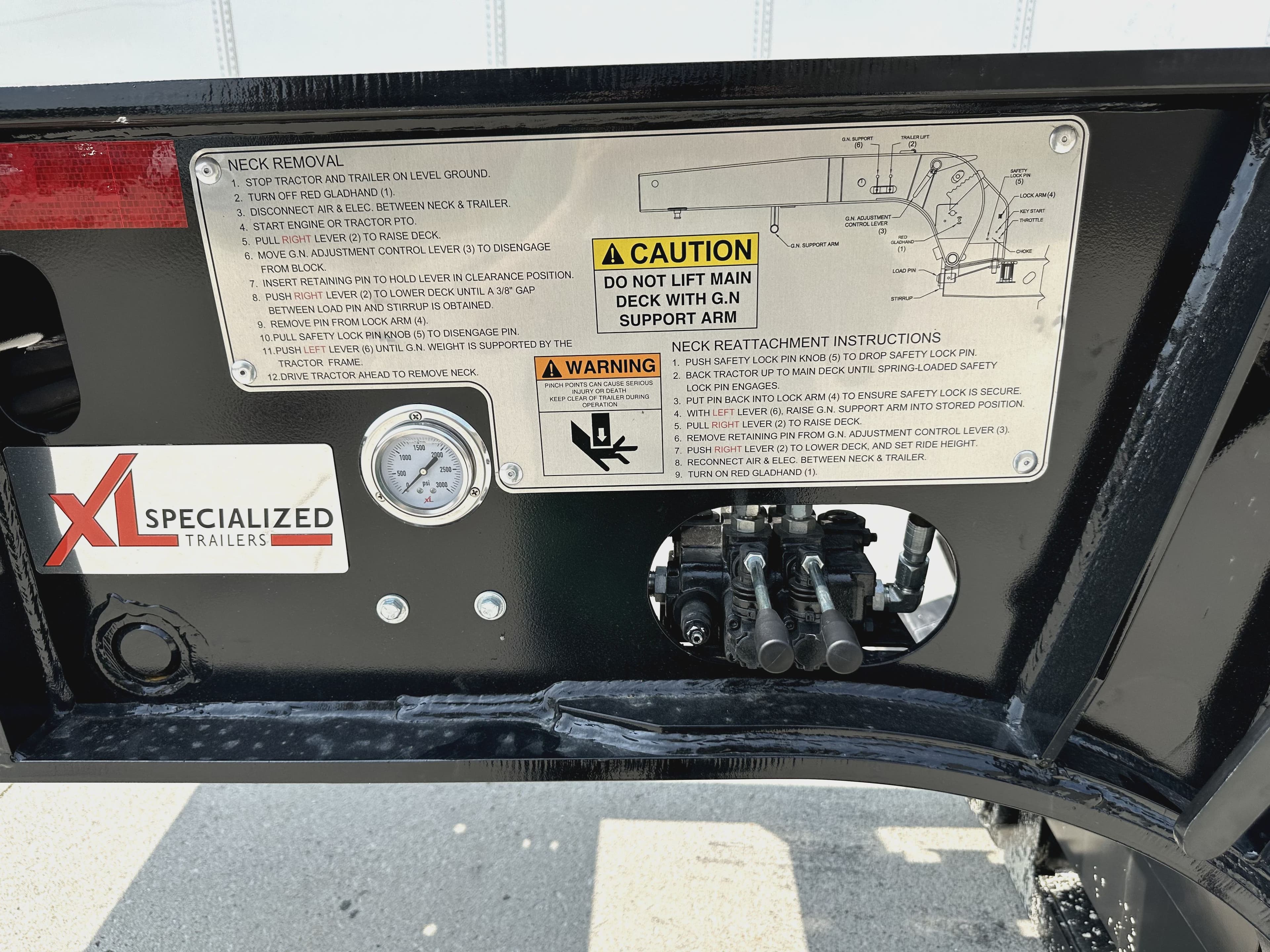 2027 XL 90 HDE Defender image 12