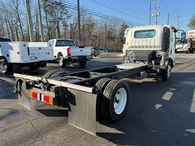 2023 Chevrolet 4500 image 6