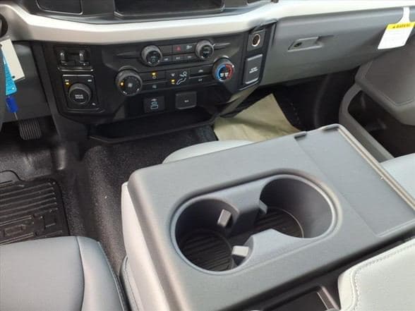 2026 Ford F600 SD XL image 7