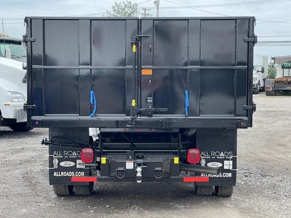 2024 Ford F550 image 7