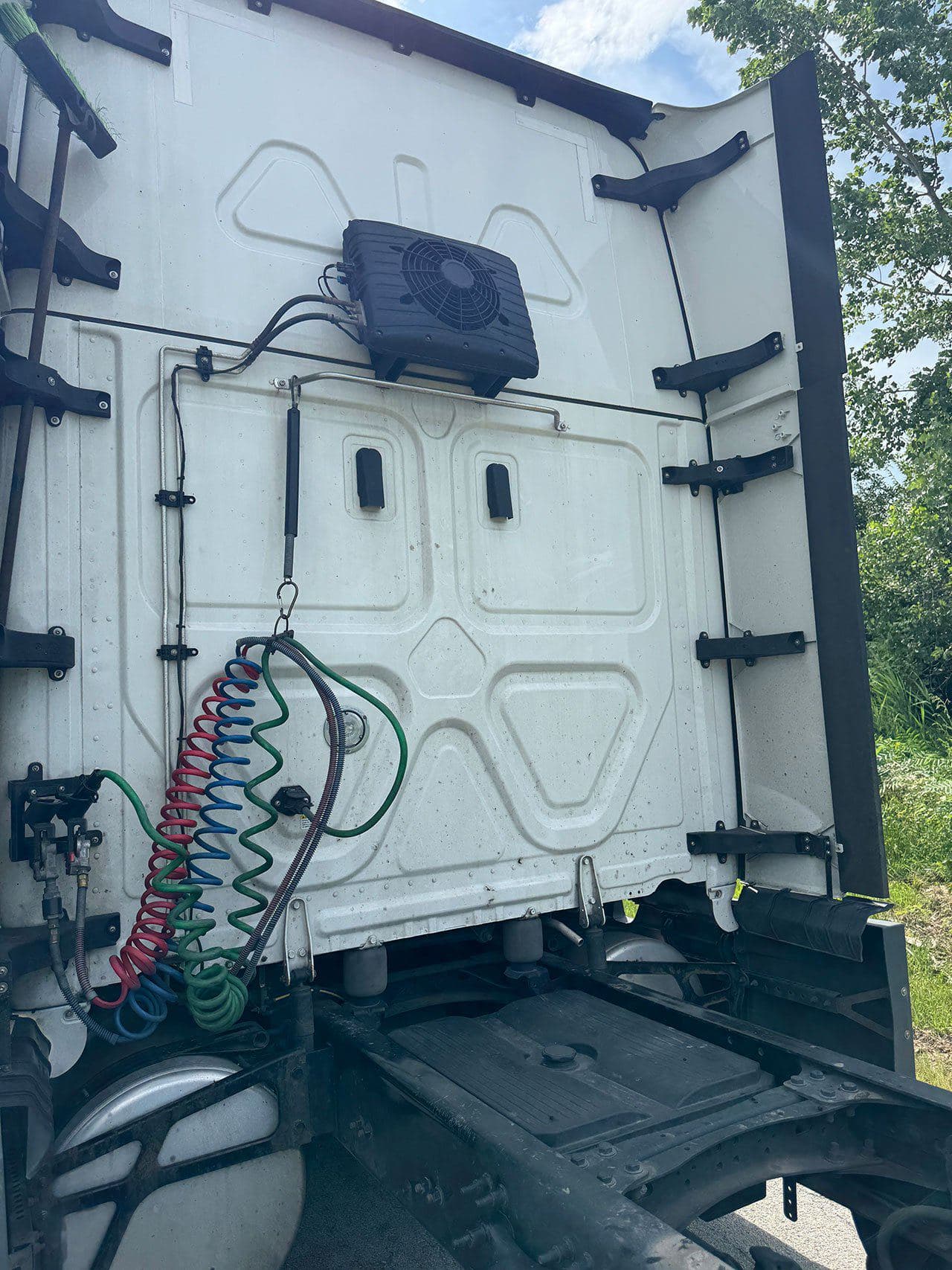 2022 Freightliner Cascadia 126 image 7