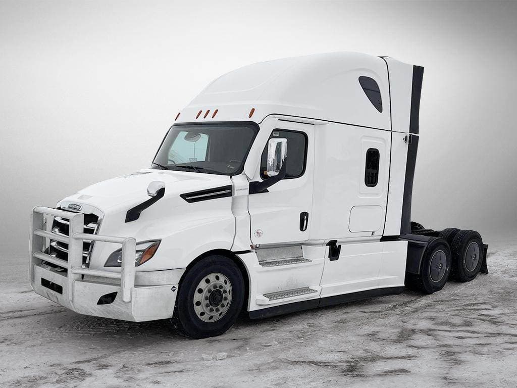 2024 Freightliner image 1