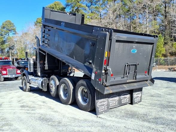 2026 Kenworth W900 image 5