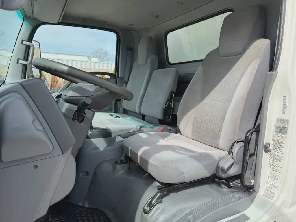 Used 2021 ISUZU Cabover Truck - COE, Moving Van, Box Truck - Straight Truck - NPR XD For Sale image 11