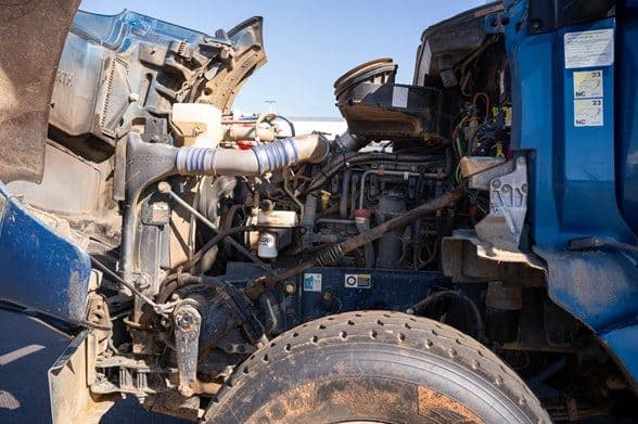 2016 Kenworth T880 image 9