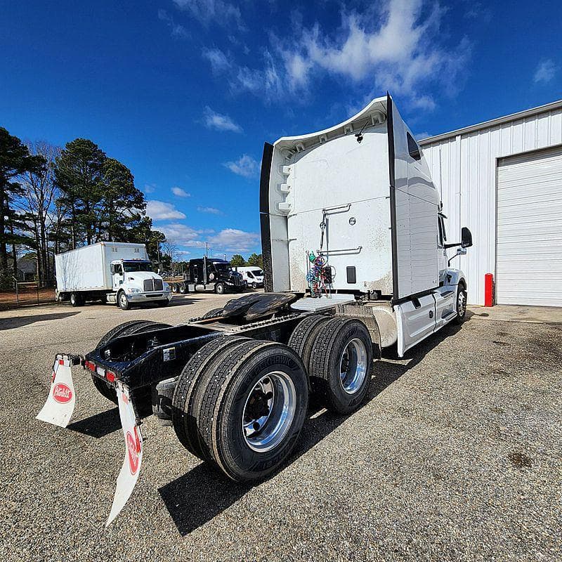 2024 Peterbilt 579 image 6