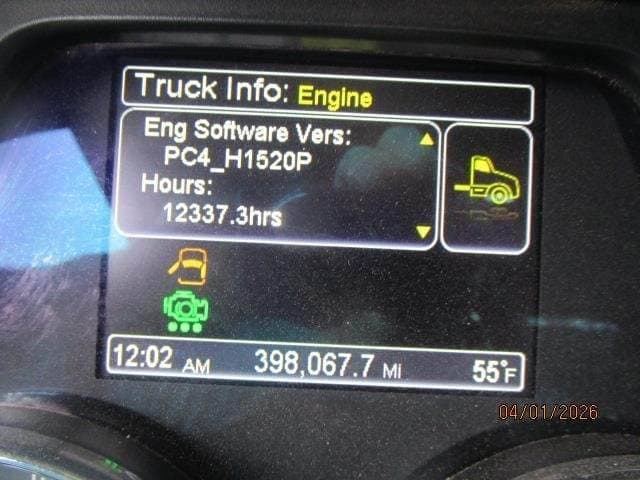 2020 Peterbilt 567 image 9