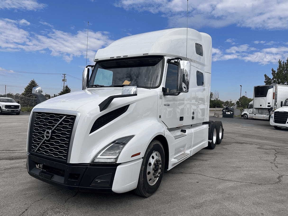 2022 Volvo VNL760 image 1