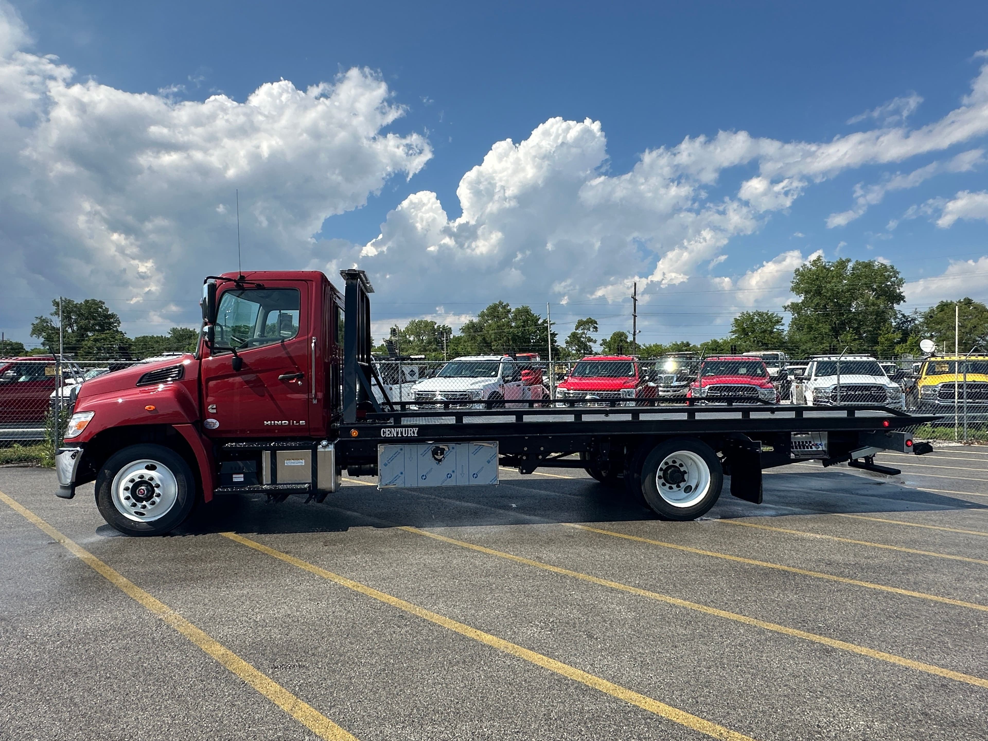 2025 Hino L6 WITH A CENTURY 21.5' STEEL CARRIER  (SK#: 6239C) image 4