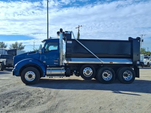 2026 Kenworth T880 image 4