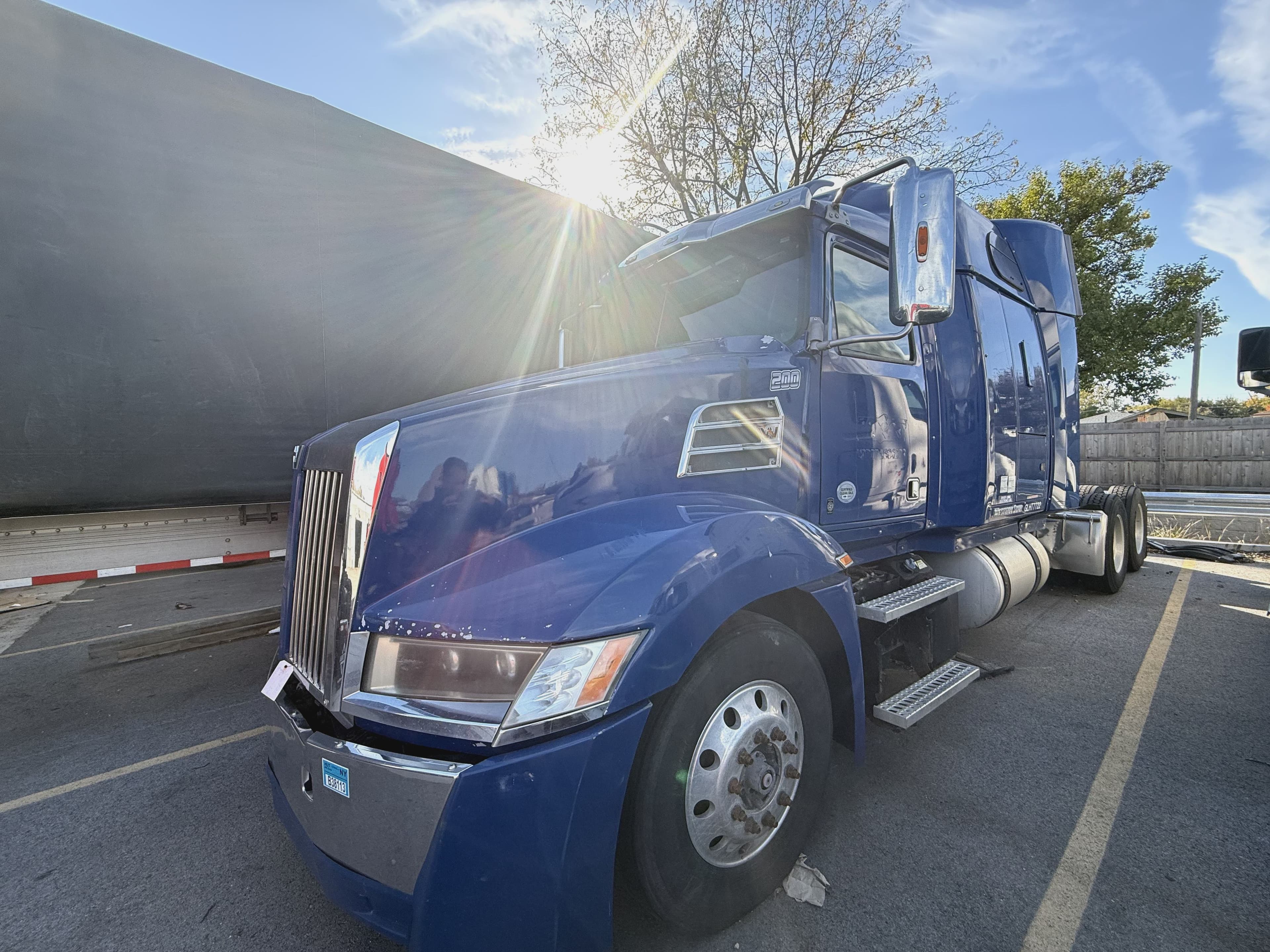 2016 Western Star 5700 image 1