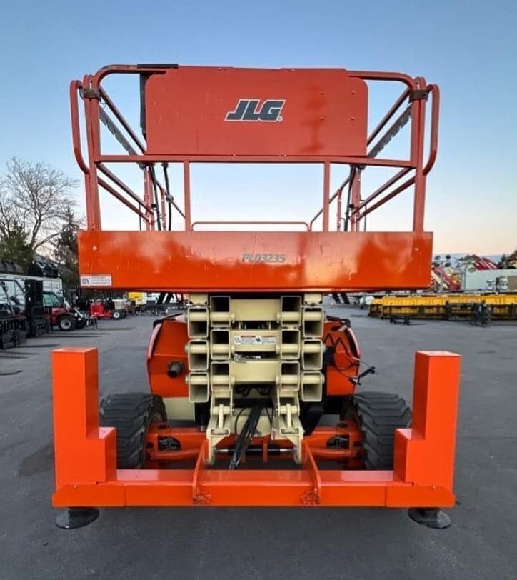 2011 JLG 4394RT PL03235 image 6