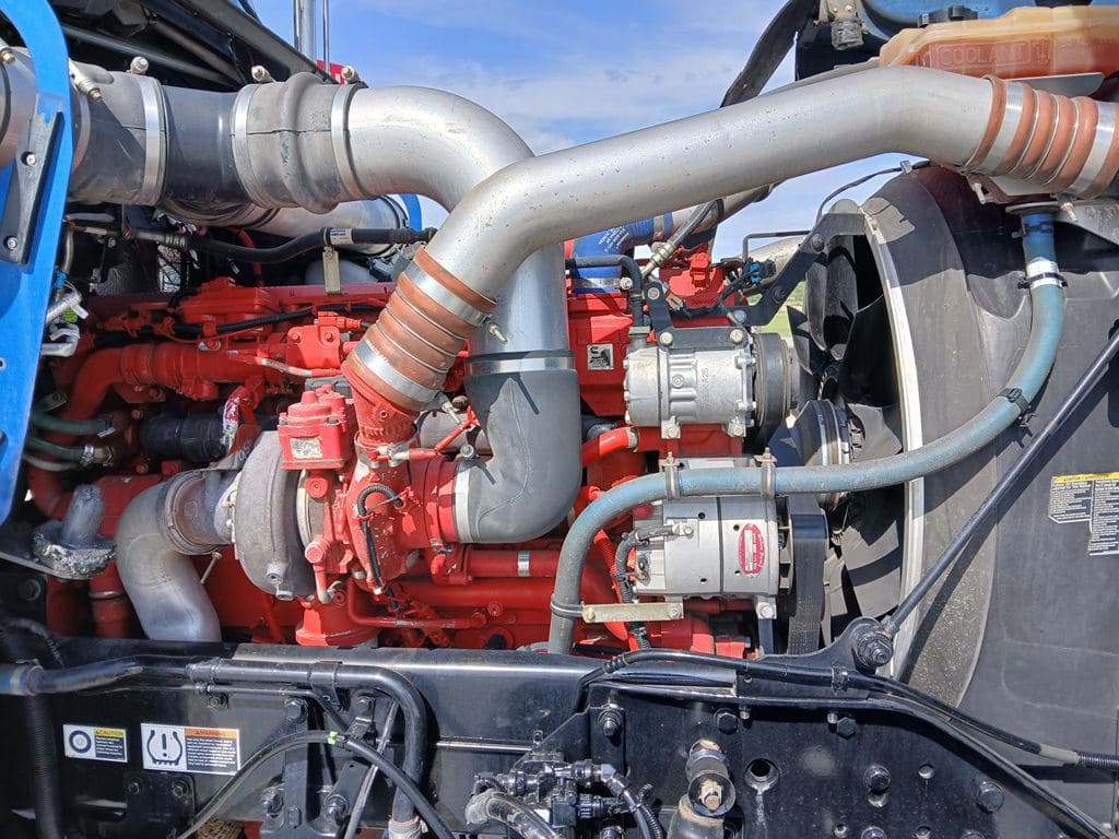 Used 2023 KENWORTH W900L image 10