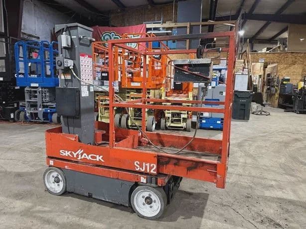 2017 SKYJACK SJ12 image 6