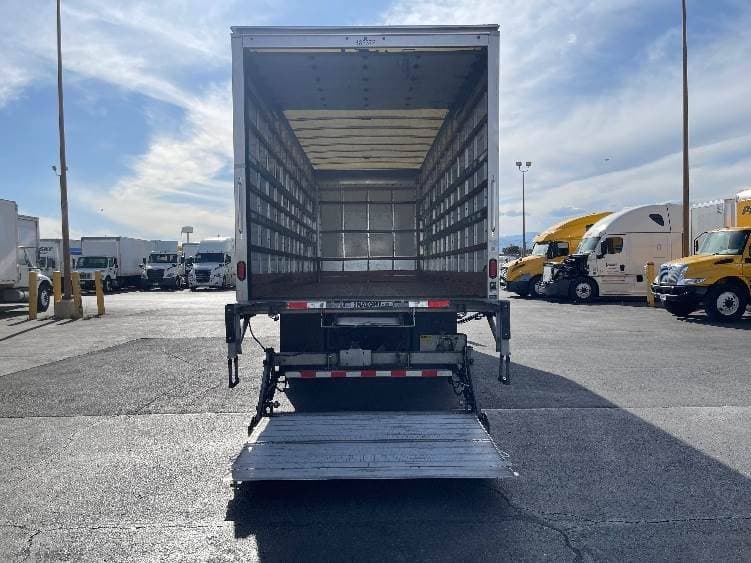 2022 International MV607 Box Truck - 220HP, 6 Speed Automatic, Roll up Door image 9
