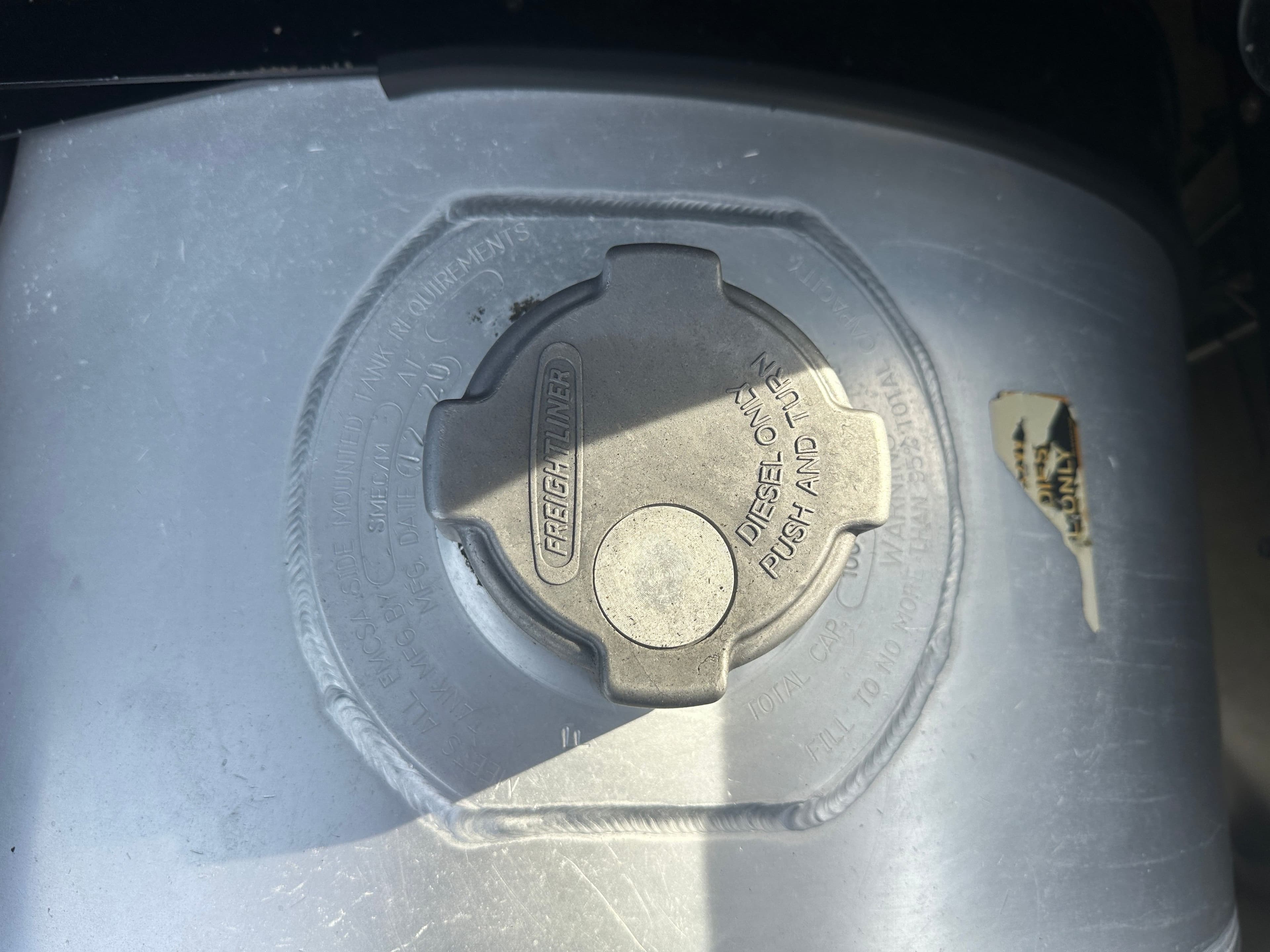 2021 Freightliner Cascadia 126 image 17