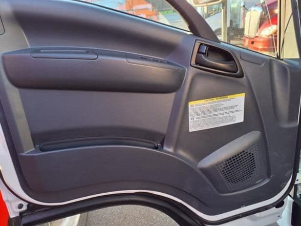 2024 Isuzu NRR image 16