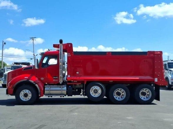 2026 Kenworth T880 image 3