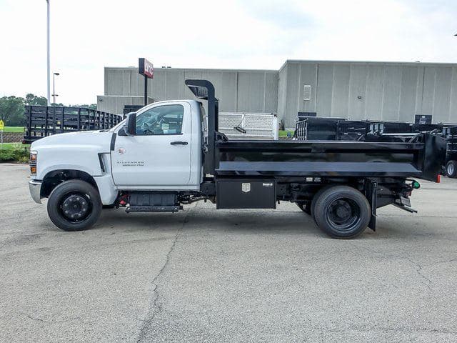 2024 Chevrolet Silverado 5500HD Work Truck 11' Dump Body image 6