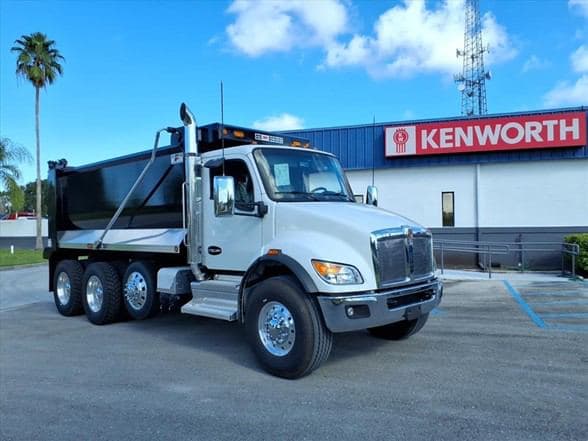 2025 Kenworth D5 image 1