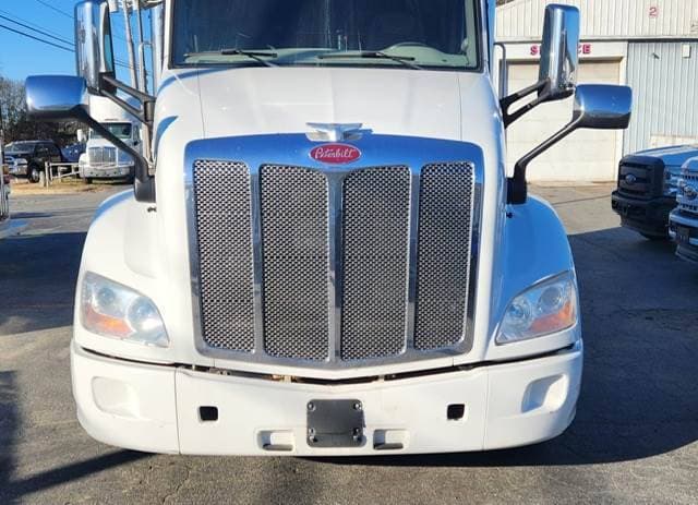 2014 Peterbilt 365 image 18