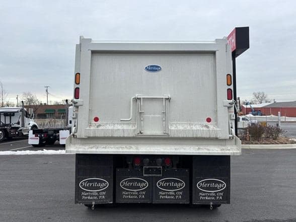 2026 Kenworth T880 image 4