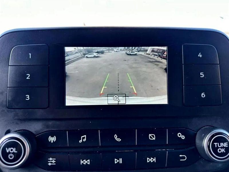 2021 Ford CF8000 image 15