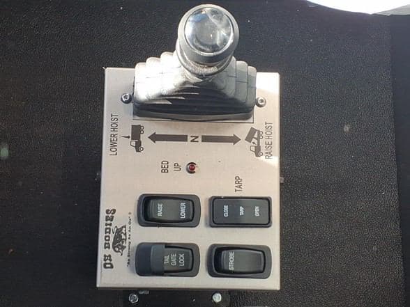 2026 Kenworth T880 image 21