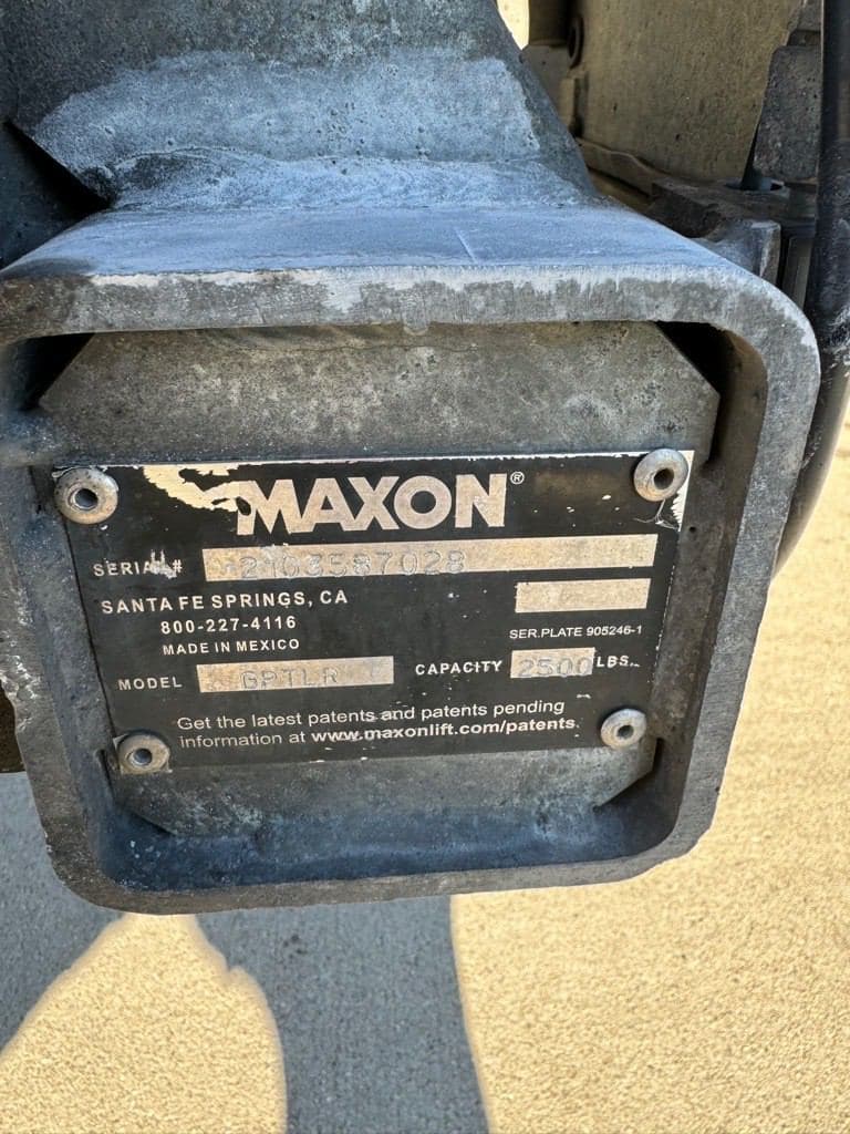 2022 Freightliner M2 image 13