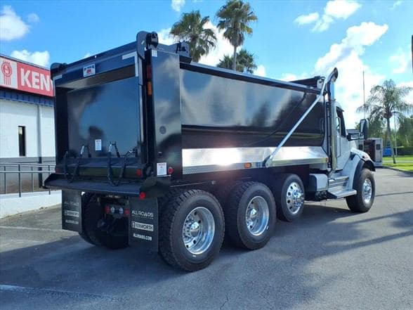 2025 Kenworth D5 image 7