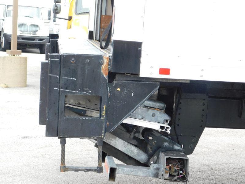2020 International MV607 image 9