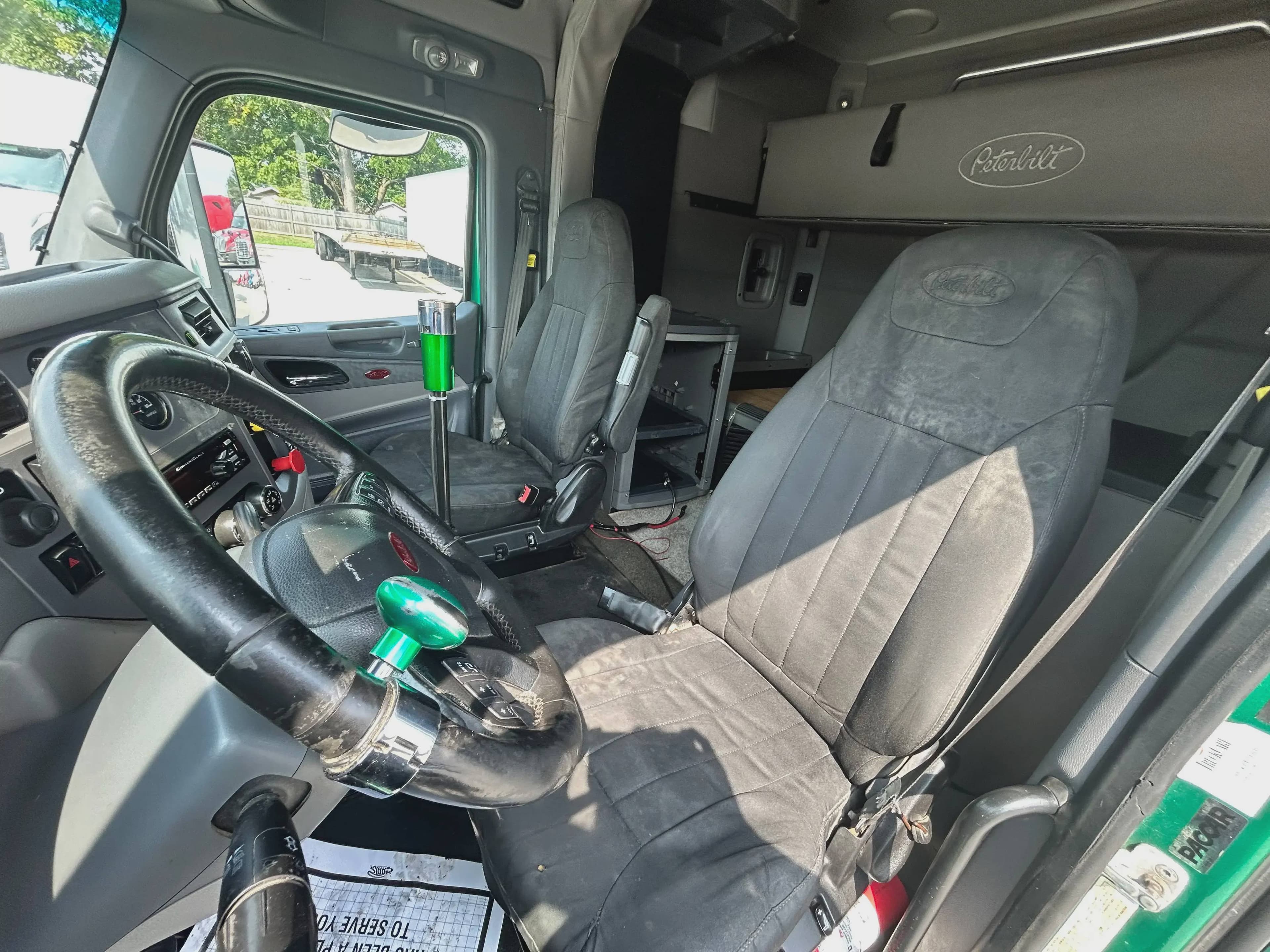 2016 Peterbilt 579 New Engine – Complete Overhaul image 6