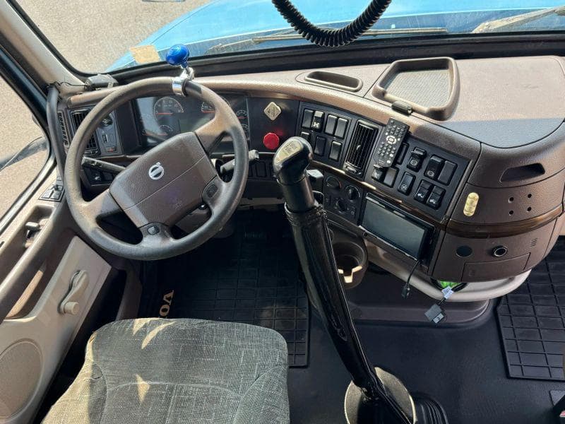 2012 Volvo VNL image 82