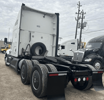 2020 Kenworth T680 image 5