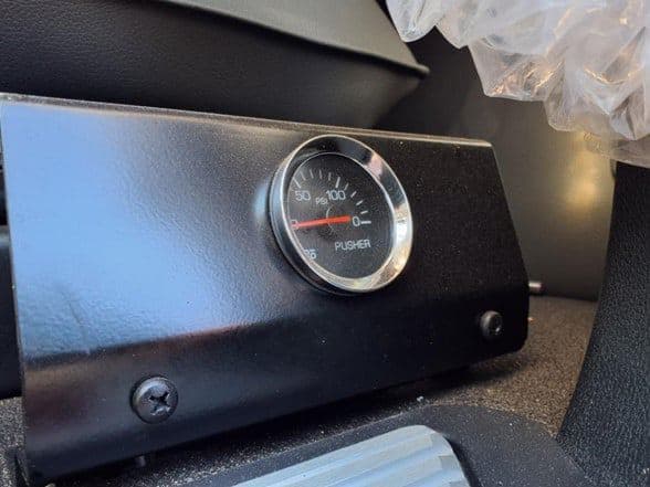 2025 Kenworth T880 image 29