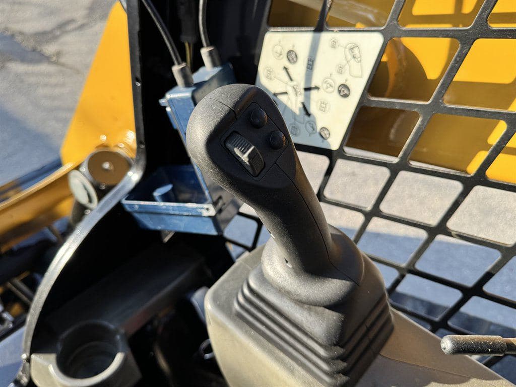 2021 Caterpillar 249d3 image 40