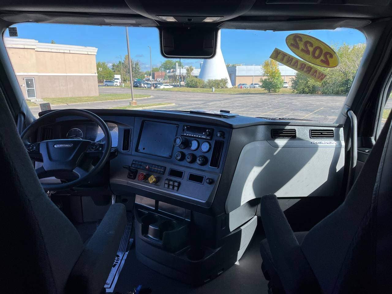 2022 Freightliner Cascadia 126 #1190 image 13