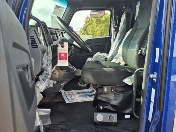 2025 Kenworth D5 image 8