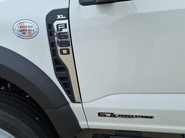 2026 Ford F600 SD XL image 15