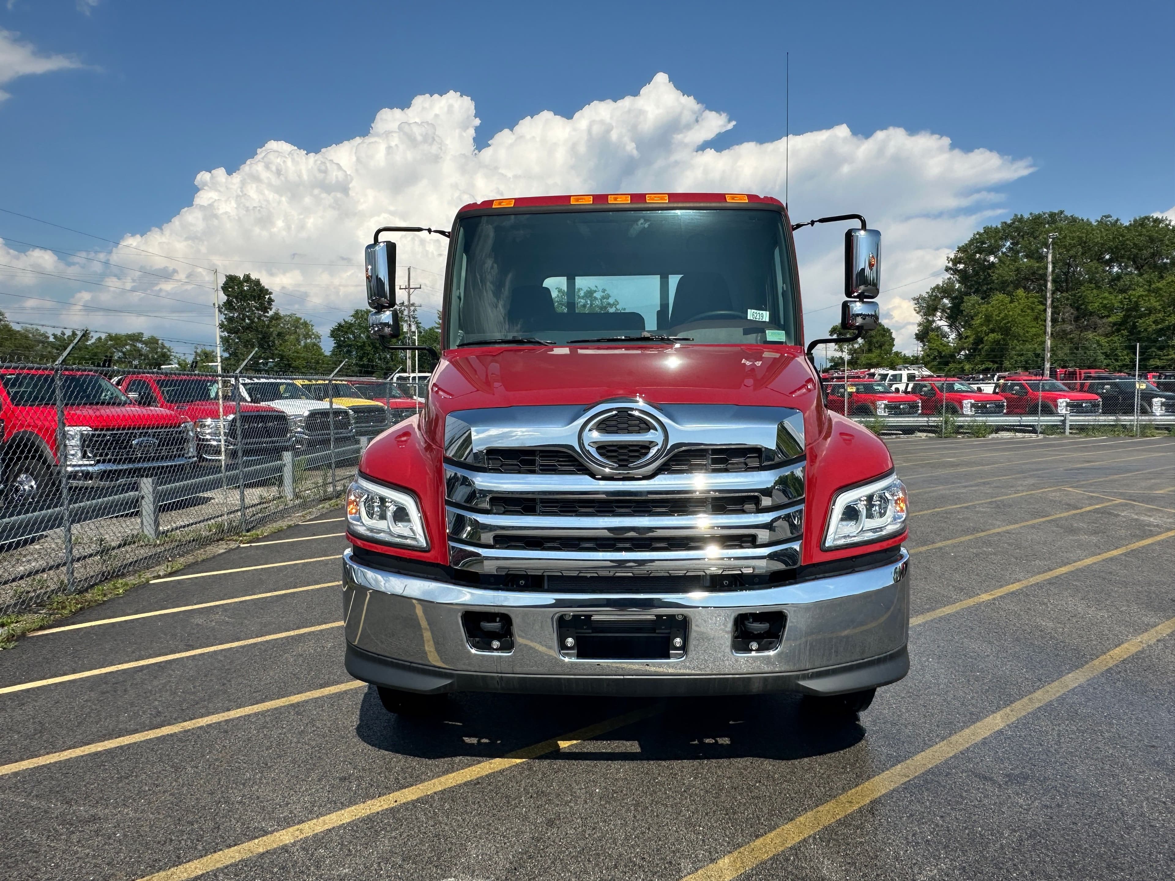 2025 Hino L6 WITH A CENTURY 21.5' STEEL CARRIER  (SK#: 6239C) image 10