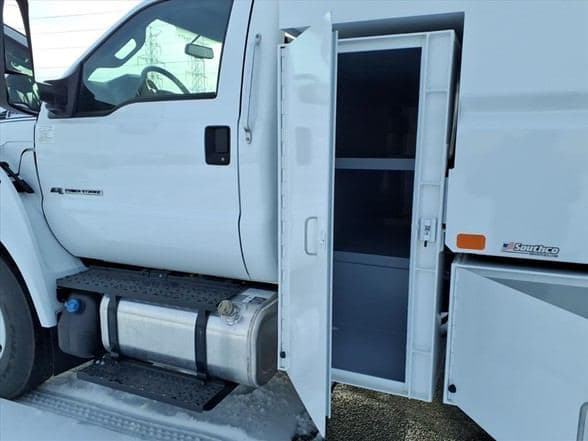 2026 Ford 4143D image 8